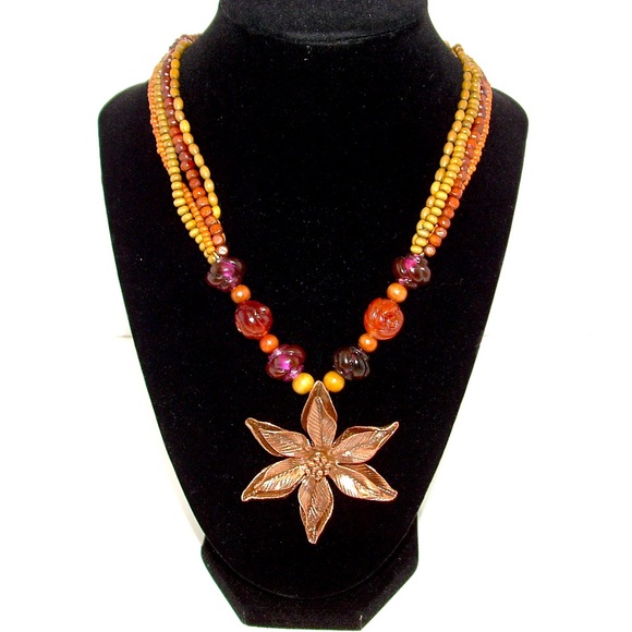 Cookie Lee Blooming Jasmine Necklace with Colored Beads - Picture 3 of 8